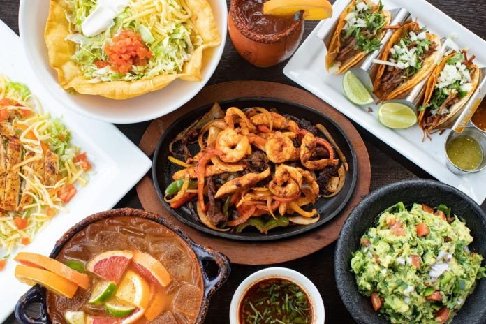 Mexican Cuisine: Vibrant Flavors at Casa Vallarta