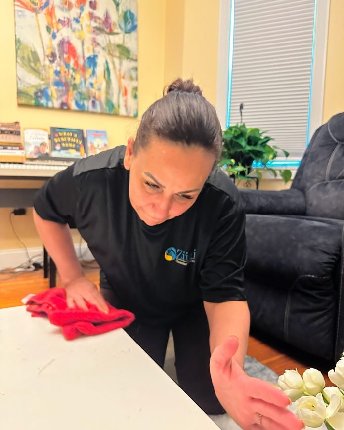 Spotlight on Success: Katia DeOliveira and Ziigi Cleaning Service